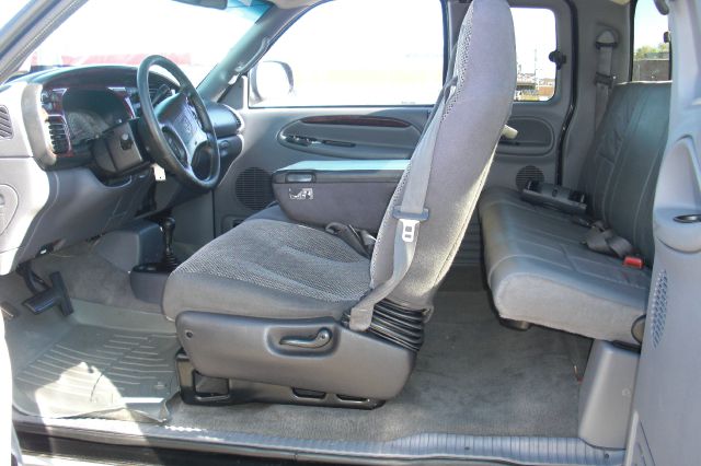 Dodge Ram 2500 1998 photo 4