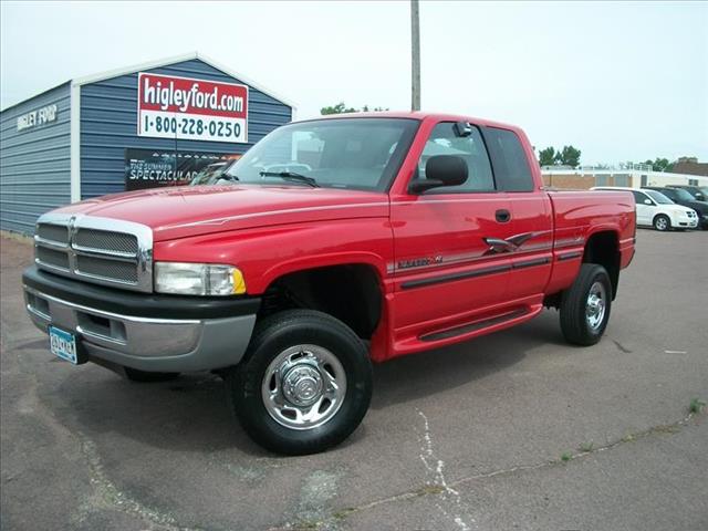 Dodge Ram 2500 1999 photo 1