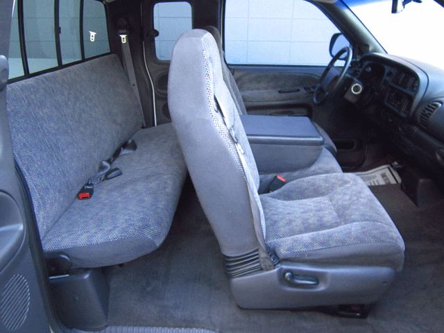 Dodge Ram 2500 1999 photo 3