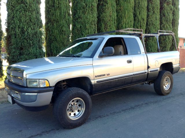Dodge Ram 2500 1999 photo 4