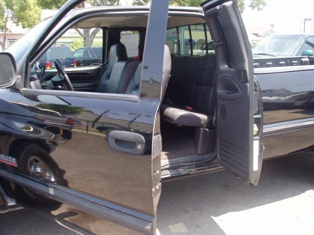 Dodge Ram 2500 1999 photo 3
