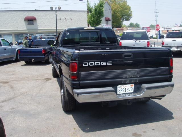 Dodge Ram 2500 1999 photo 7