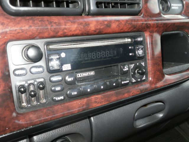 Dodge Ram 2500 1999 photo 14