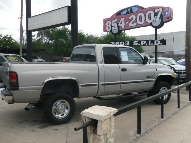 Dodge Ram 2500 1999 photo 23