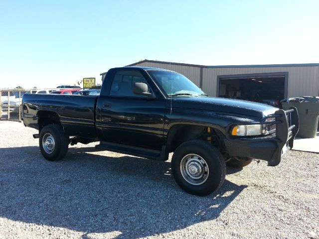 Dodge Ram 2500 2000 photo 3