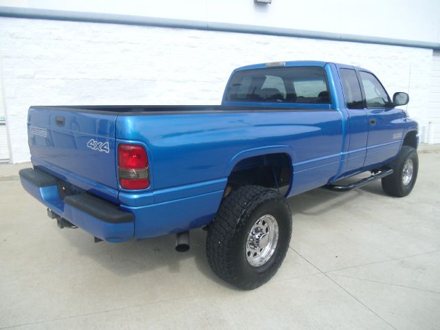 Dodge Ram 2500 2000 photo 1