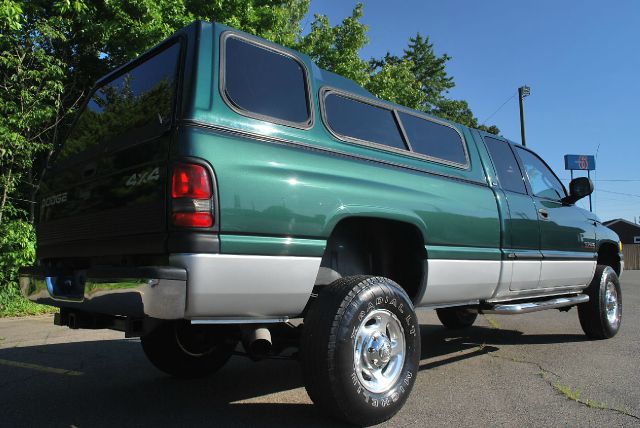 Dodge Ram 2500 2000 photo 1