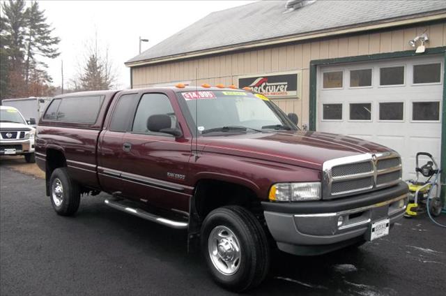 Dodge Ram 2500 2001 photo 2