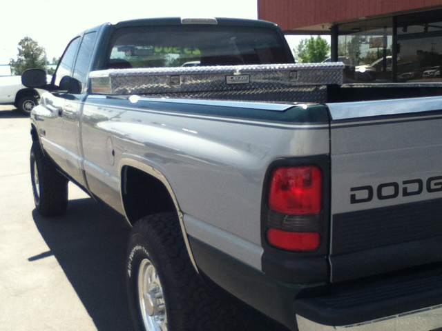 Dodge Ram 2500 2001 photo 1