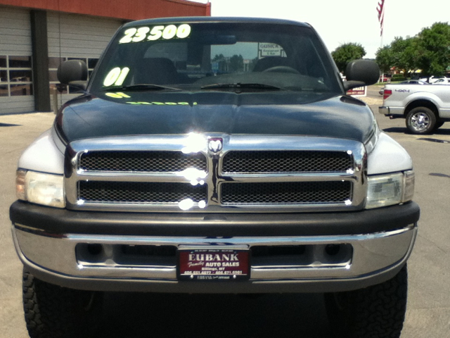 Dodge Ram 2500 2001 photo 2