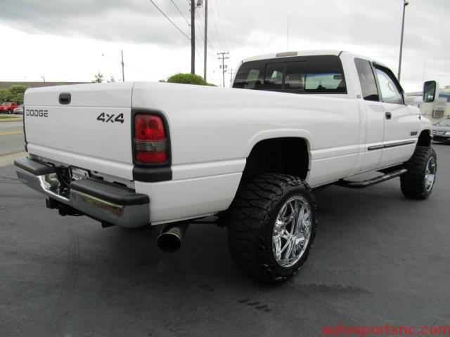 Dodge Ram 2500 2001 photo 4