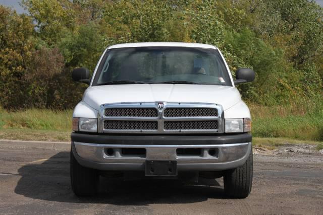 Dodge Ram 2500 2001 photo 1