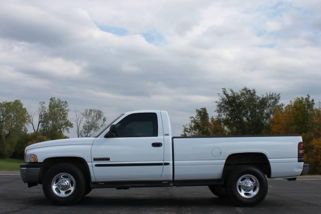 Dodge Ram 2500 2001 photo 3