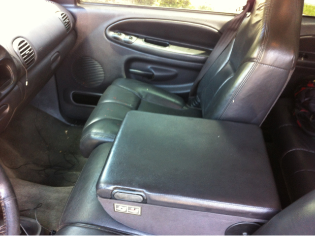 Dodge Ram 2500 2001 photo 1