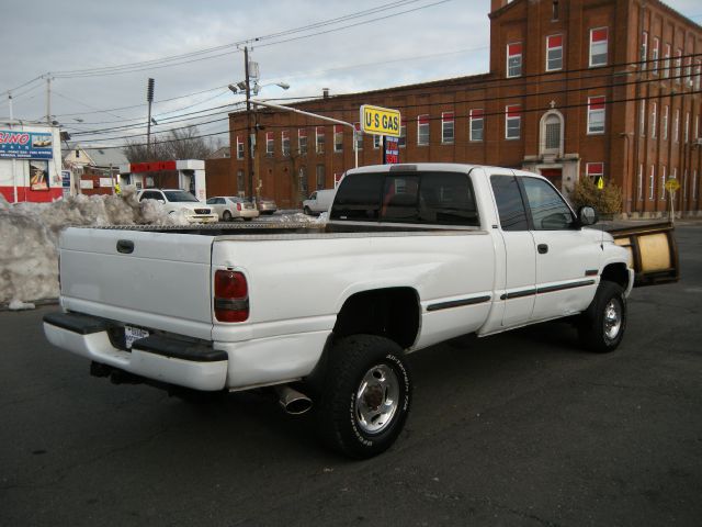 Dodge Ram 2500 2001 photo 2