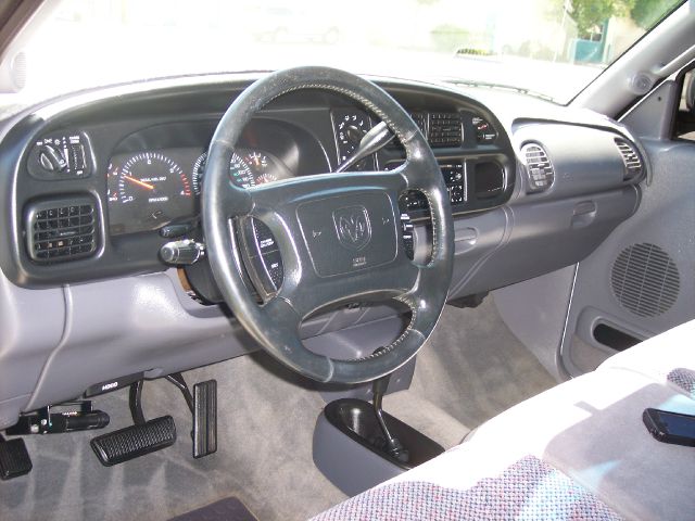 Dodge Ram 2500 2002 photo 6