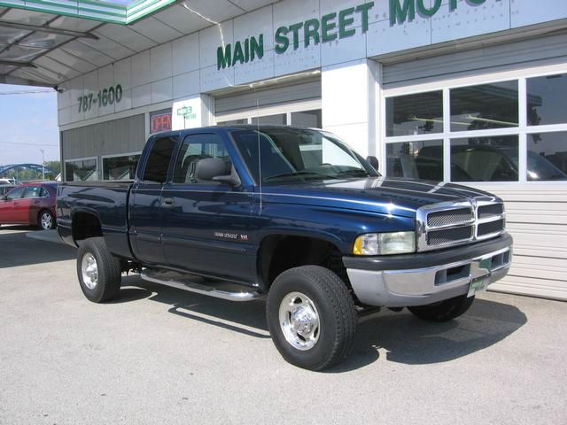 Dodge Ram 2500 2002 photo 3