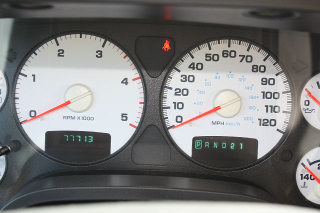 Dodge Ram 2500 4dr 4WD EXT LS 4x4 SUV Pickup Truck