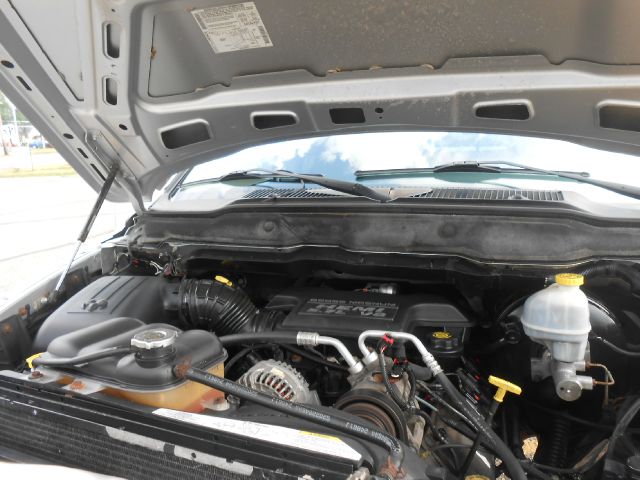 Dodge Ram 2500 2003 photo 14