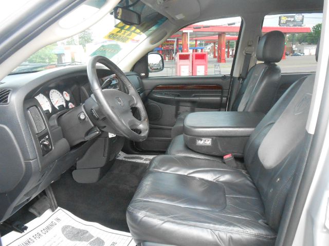 Dodge Ram 2500 2003 photo 17