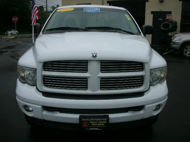 Dodge Ram 2500 2003 photo 2
