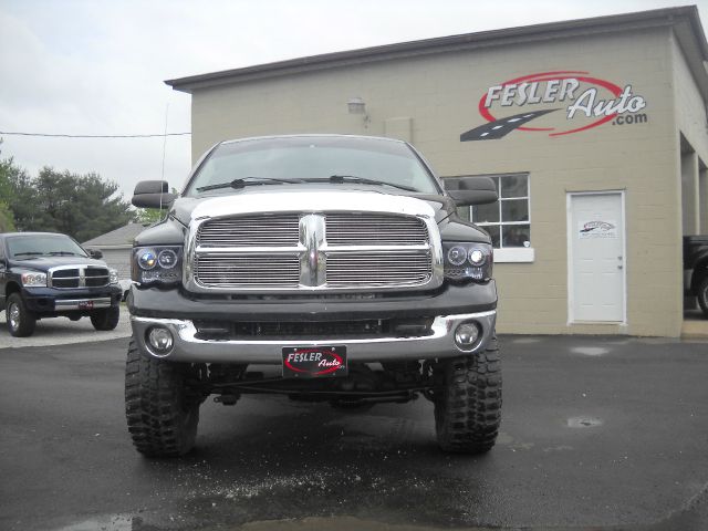 Dodge Ram 2500 2003 photo 2
