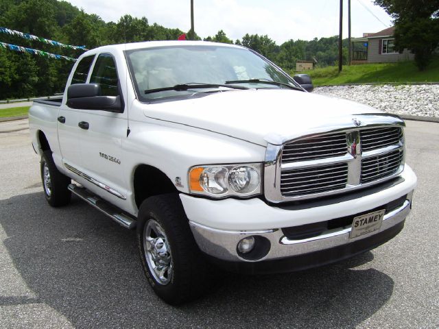 Dodge Ram 2500 2004 photo 4