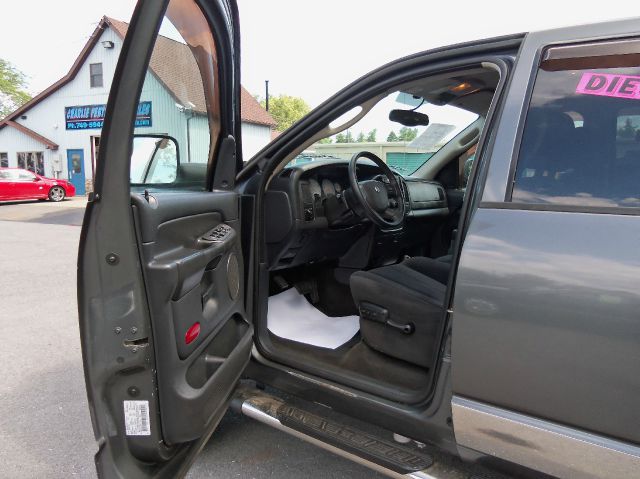 Dodge Ram 2500 2004 photo 3