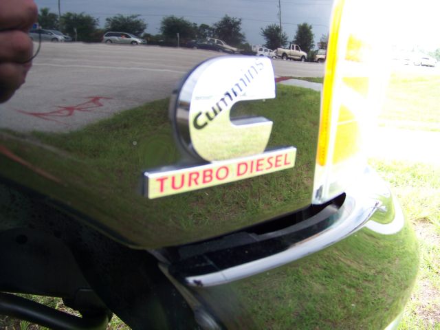 Dodge Ram 2500 2004 photo 2