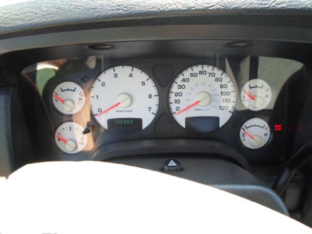 Dodge Ram 2500 4dr 4WD EXT LS 4x4 SUV Pickup Truck