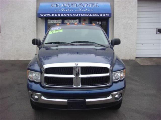 Dodge Ram 2500 2004 photo 2