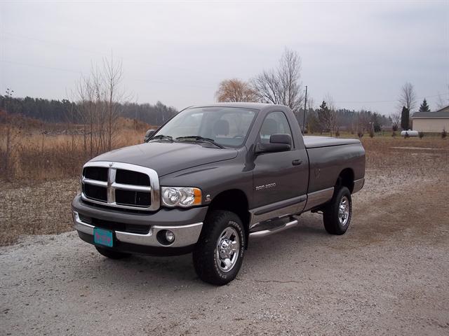 Dodge Ram 2500 SLT Pickup