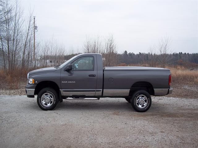 Dodge Ram 2500 2004 photo 1