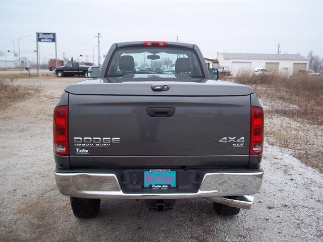 Dodge Ram 2500 2004 photo 3