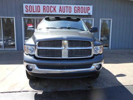 Dodge Ram 2500 2004 photo 2