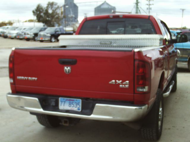 Dodge Ram 2500 2005 photo 2