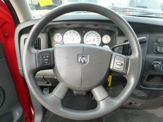 Dodge Ram 2500 2005 photo 4