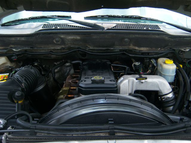 Dodge Ram 2500 2005 photo 3