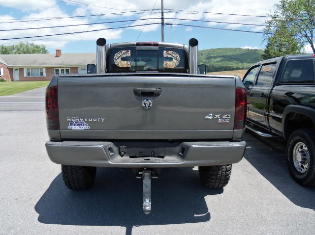Dodge Ram 2500 2005 photo 3