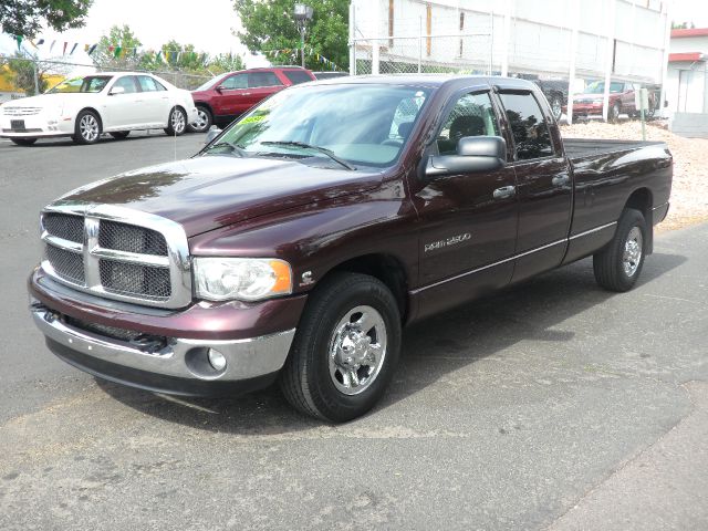 Dodge Ram 2500 2005 photo 3