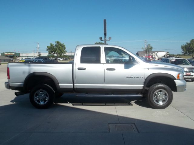 Dodge Ram 2500 2005 photo 4