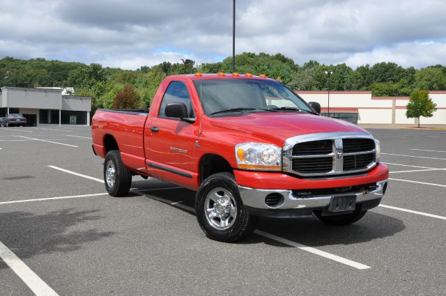 Dodge Ram 2500 2006 photo 4