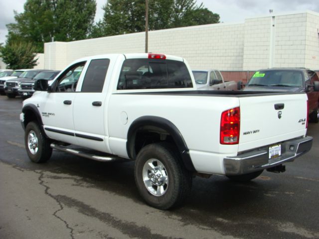 Dodge Ram 2500 2006 photo 4
