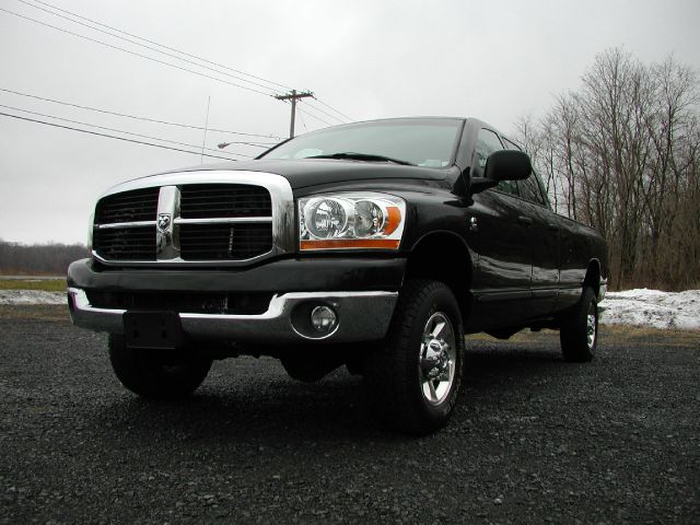 Dodge Ram 2500 2006 photo 1