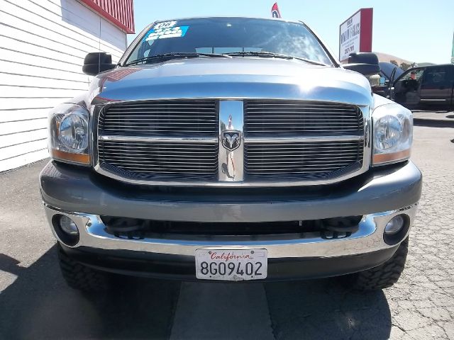 Dodge Ram 2500 2006 photo 3