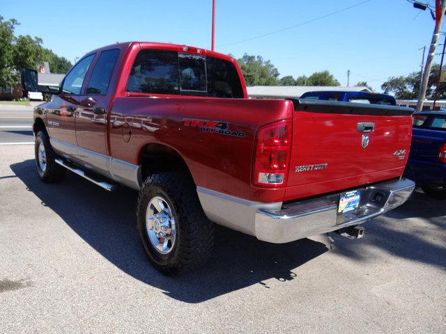 Dodge Ram 2500 2006 photo 2
