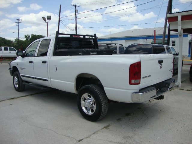 Dodge Ram 2500 2006 photo 3