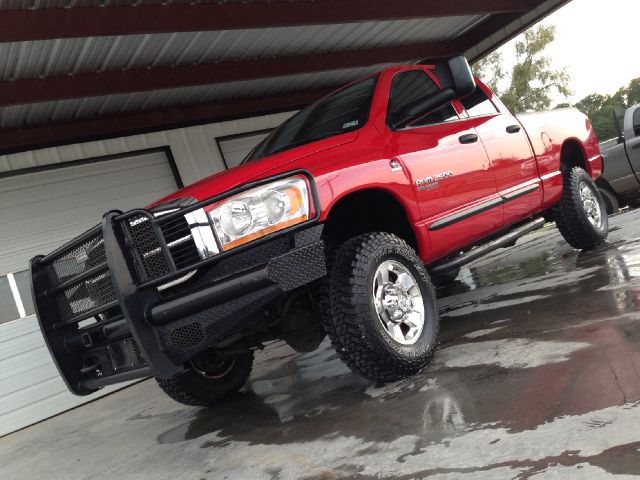 Dodge Ram 2500 2006 photo 3