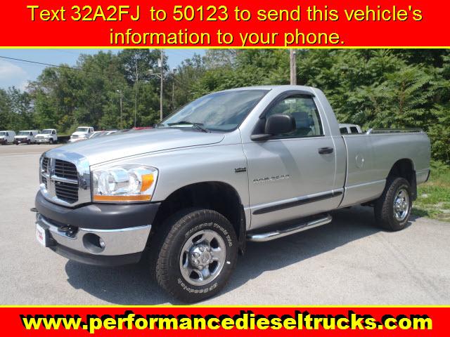 Dodge Ram 2500 2500 SLT Pickup