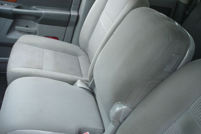 Dodge Ram 2500 2006 photo 24